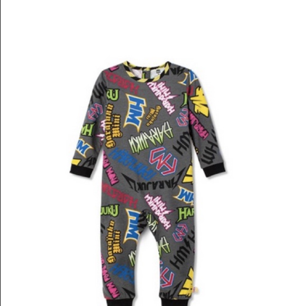 Baby graffiti print long sleeve bodysuit